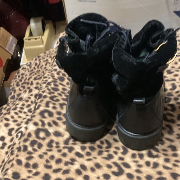 Timberland Velvet top Boots - Picture 4 of 4